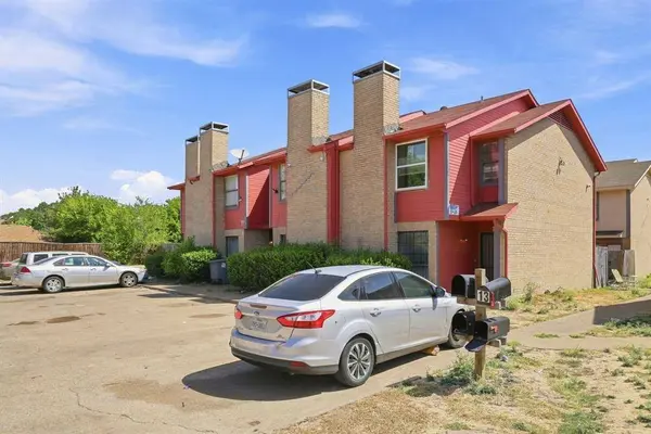 8005 Rothington Road #11-17, Dallas, TX 75227