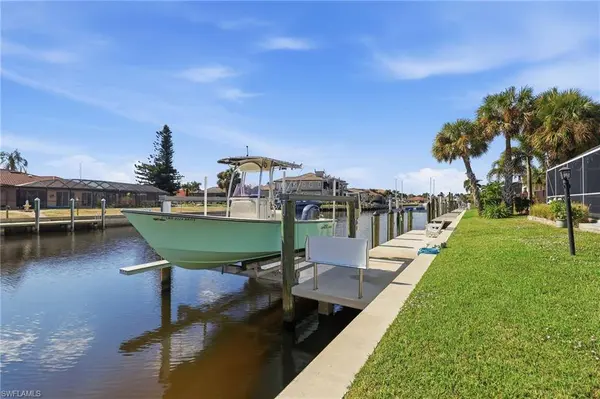 2211 Bayview RD, Punta Gorda, FL 33950