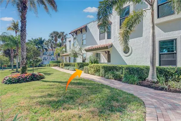 1070 6th ST S #1070, Naples, FL 34102