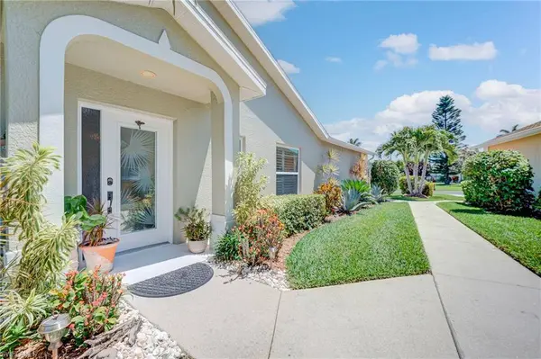 5754 Greenwood CIR #59, Naples, FL 34112