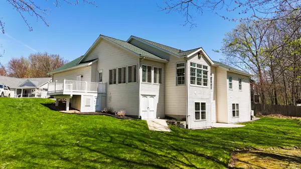 3639 Windshire SE Drive, Grand Rapids, MI 49546