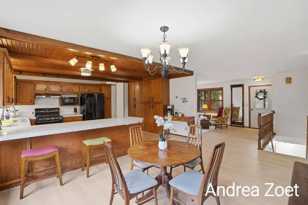 9571 Kraft SE Avenue, Caledonia, MI 49316