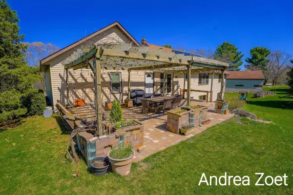 9571 Kraft SE Avenue, Caledonia, MI 49316