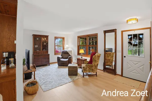 9571 Kraft SE Avenue, Caledonia, MI 49316