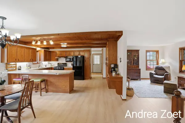 9571 Kraft SE Avenue, Caledonia, MI 49316