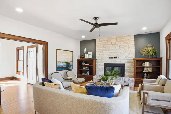 1605 S Austin Ave, Georgetown, TX 78626