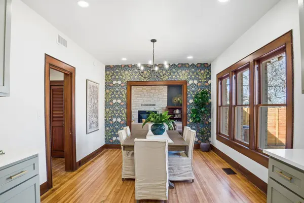 1605 S Austin Ave, Georgetown, TX 78626
