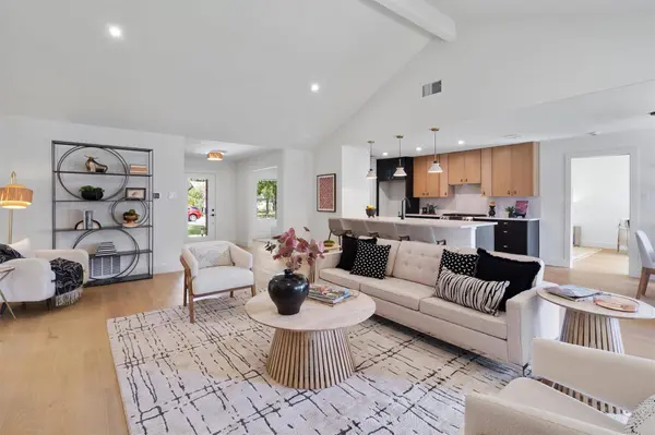 2713 Inridge DR, Austin, TX 78745