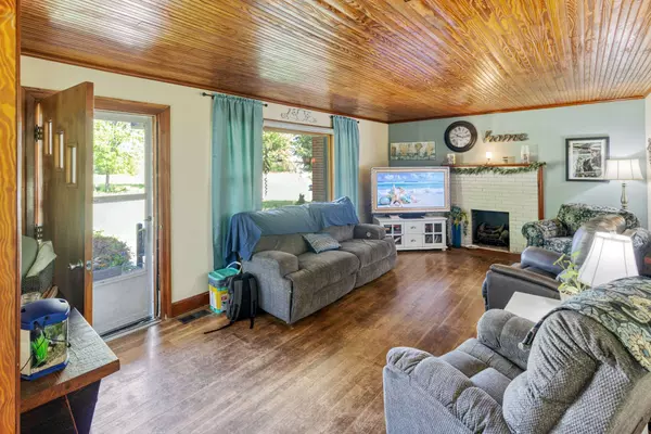 1164 Hirestown Rd, Westmoreland, TN 37186