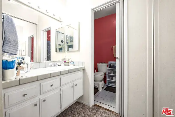 15155 Sherman Way #5, Van Nuys, CA 91405