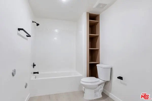 1124 S Normandie AVE, Los Angeles, CA 90006