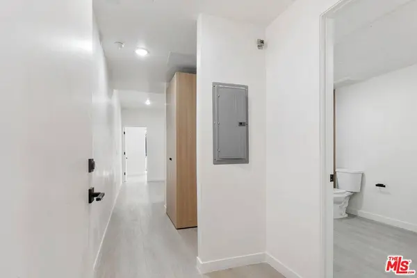 1124 S Normandie AVE, Los Angeles, CA 90006