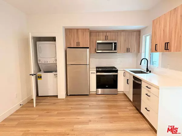 914 7th ST #9, Santa Monica, CA 90403