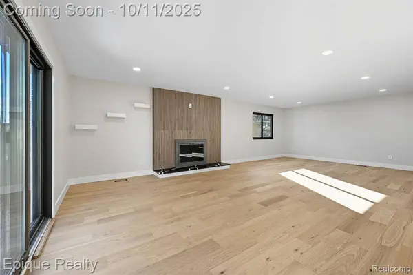 15775 Nader Court Court, Clinton Twp, MI 48038