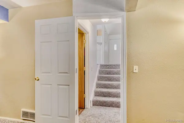 19335 E Batavia PL, Aurora, CO 80011