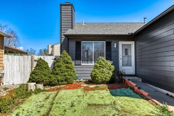 19335 E Batavia PL, Aurora, CO 80011