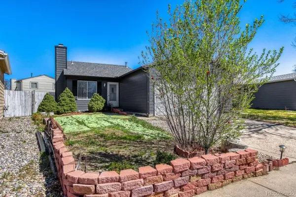 19335 E Batavia PL, Aurora, CO 80011
