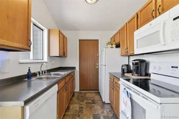 19335 E Batavia pl PL, Aurora, CO 80011