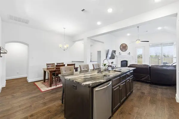 2209 Bennington Drive, Melissa, TX 75454