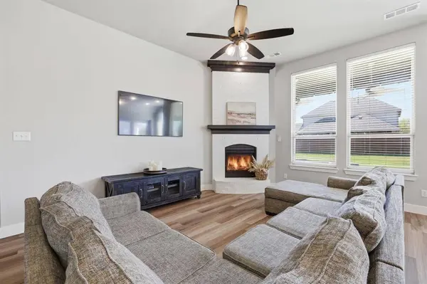 2218 Terry Avenue, Melissa, TX 75454