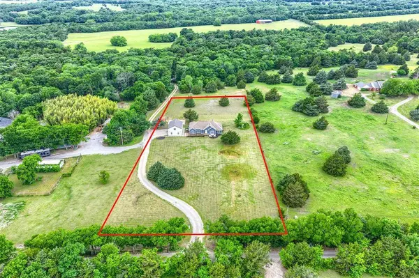 925 Wild Road, Van Alstyne, TX 75495