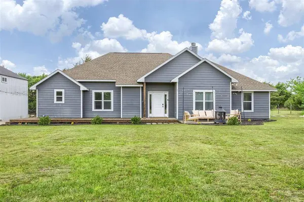 925 Wild Road, Van Alstyne, TX 75495