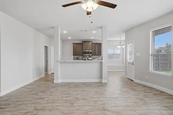 2911 Diamondback Drive, Melissa, TX 75454