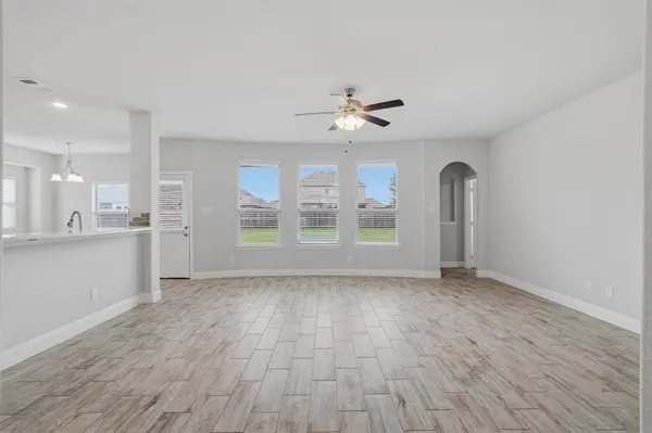 2911 Diamondback Drive, Melissa, TX 75454