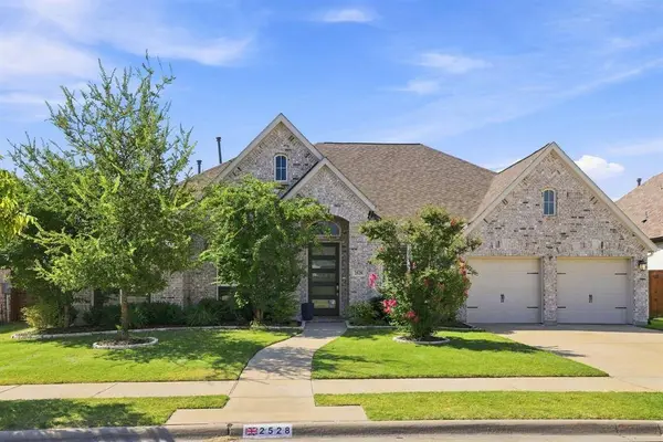 2528 Patton Drive, Melissa, TX 75454