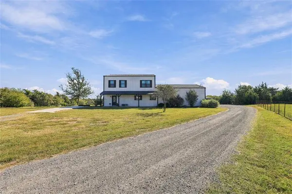 1265 County Road 4642, Trenton, TX 75490