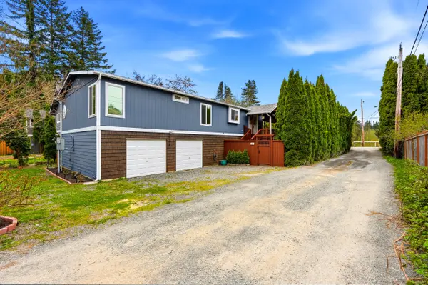 7731 Cedar Pl SE, Snoqualmie, WA 98065-9541