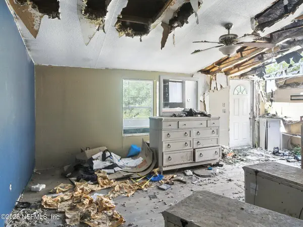 5794 INDIAN TRL, Keystone Heights, FL 32656