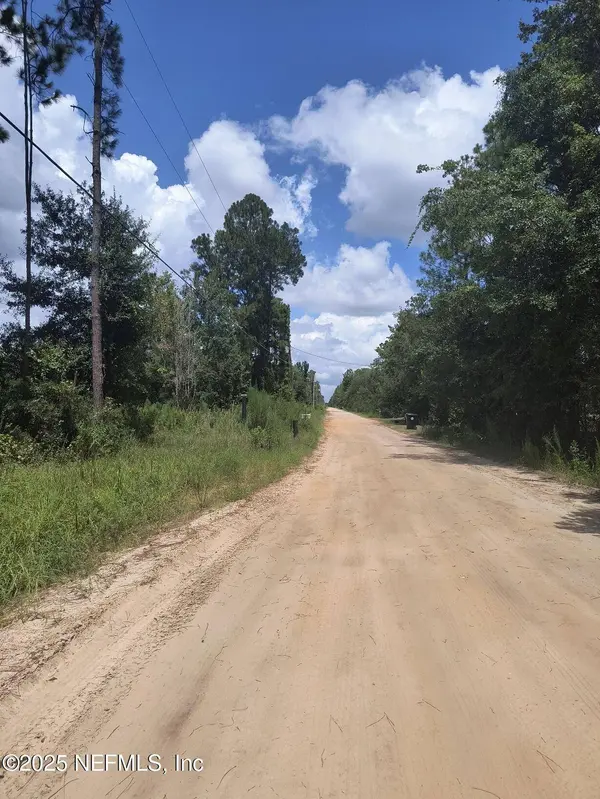 4337 BONDARENKO RD, Keystone Heights, FL 32656