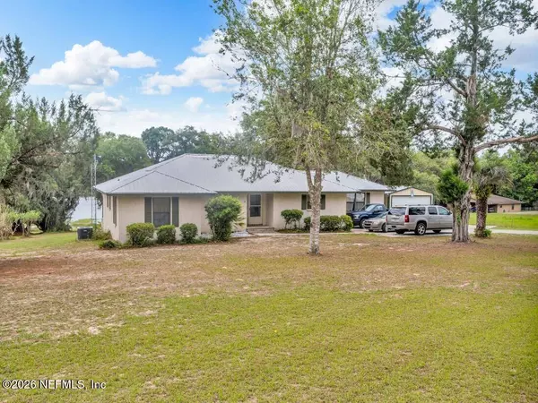 135 ASHLEY LAKE DR, Melrose, FL 32666