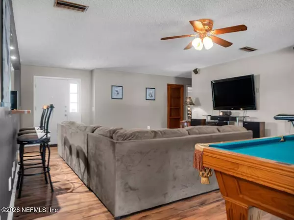 135 ASHLEY LAKE DR, Melrose, FL 32666