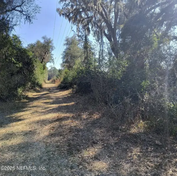 000 MISSISSIPPI ST, Hawthorne, FL 32640