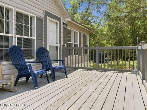 820 SELMA AVE, Interlachen, FL 32148