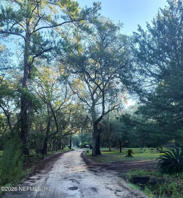 4235 OAK FOREST LN, Keystone Heights, FL 32656