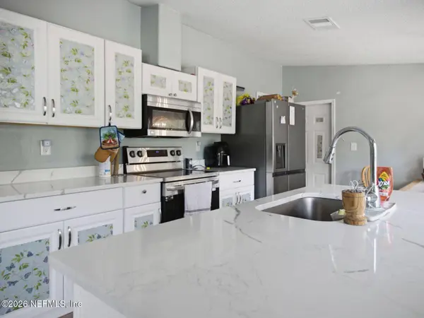 820 SELMA AVE, Interlachen, FL 32148