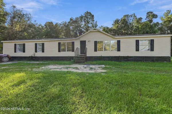 254 7TH AVE SE, Interlachen, FL 32148