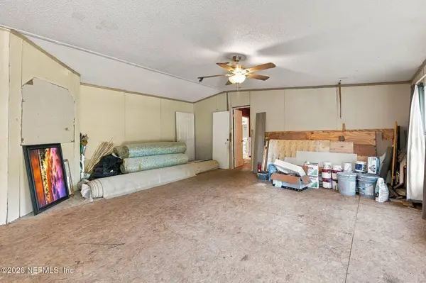 254 7TH AVE SE, Interlachen, FL 32148