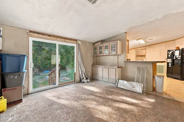 254 7TH AVE SE, Interlachen, FL 32148