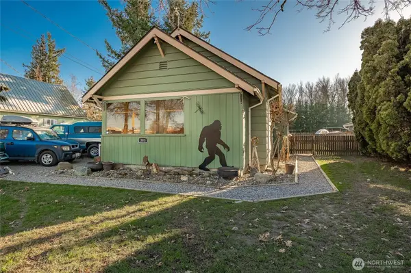 303 Lincoln ST, Everson, WA 98247