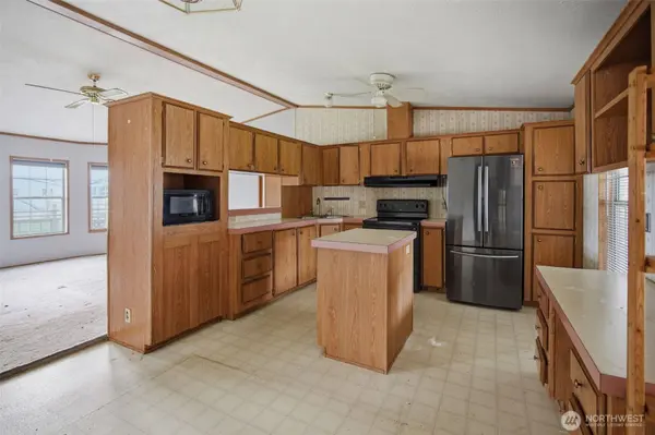 273 Holly DR #16, Enumclaw, WA 98022