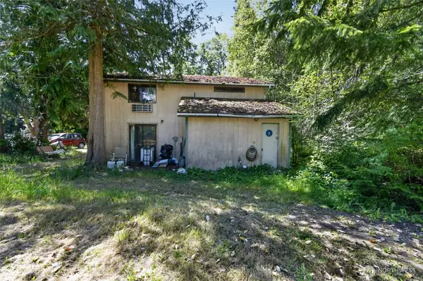 548 Lemmon RD, Port Angeles, WA 98362