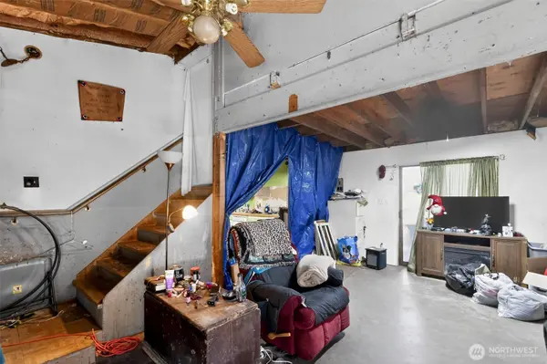 548 Lemmon RD, Port Angeles, WA 98362