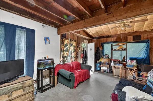 548 Lemmon RD, Port Angeles, WA 98362