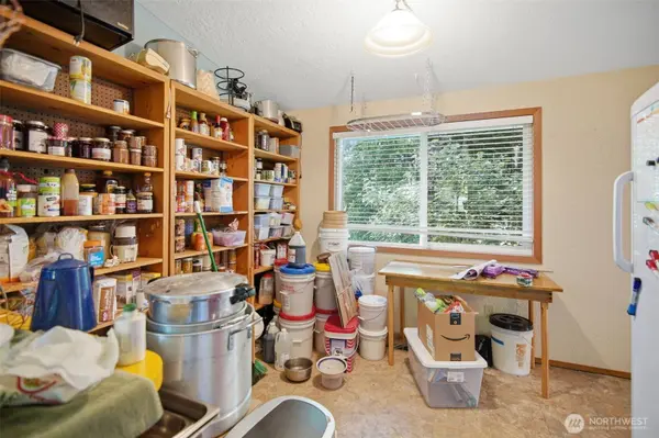 527 Ranger DR SE, Olympia, WA 98503