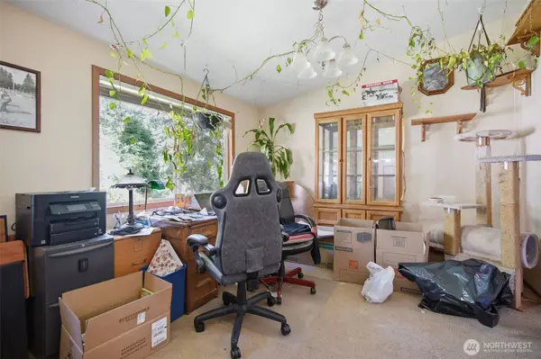 527 Ranger DR SE, Olympia, WA 98503