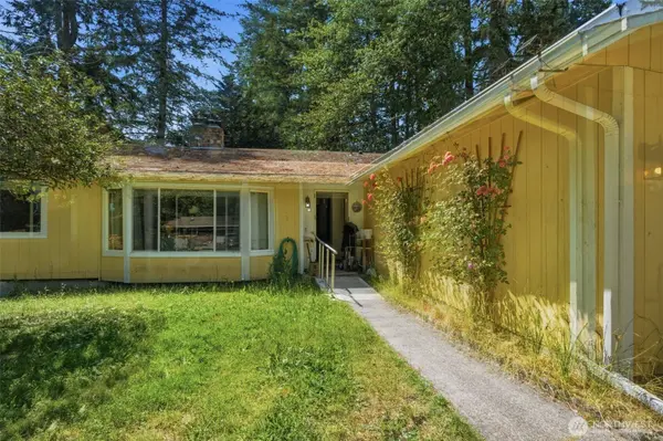 527 Ranger DR SE, Olympia, WA 98503